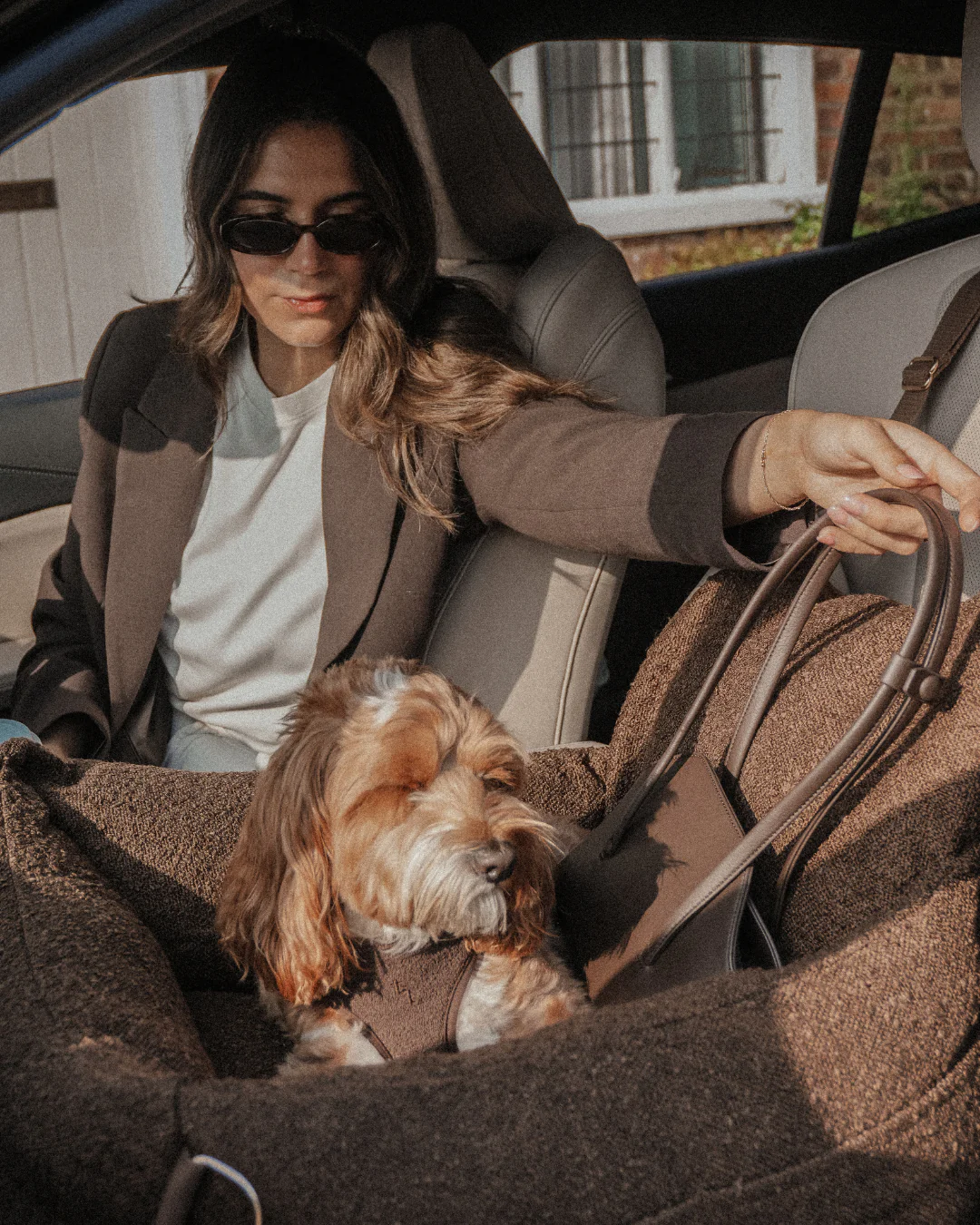 Chocolate | The Bouclé Car Seat - Image 3