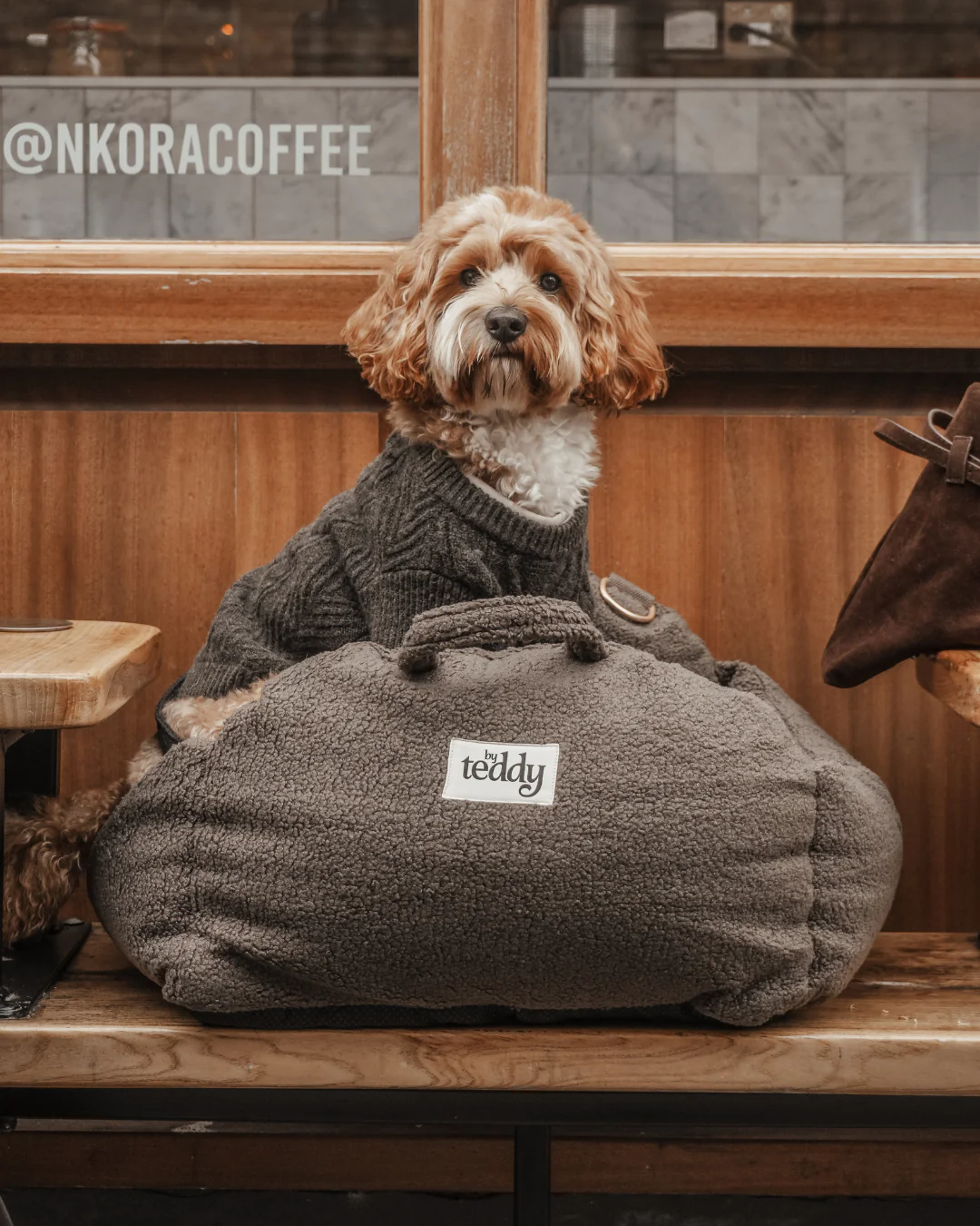 Chocolate | The Cosy Car Seat - Image 12